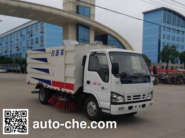 Подметально-уборочная машина Chengliwei CLW5070TSLQ5